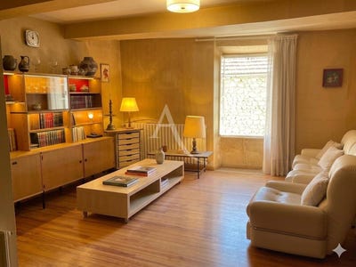 /international/fr/estoublon-provence-alpes-cote-d-azur-310108785295/