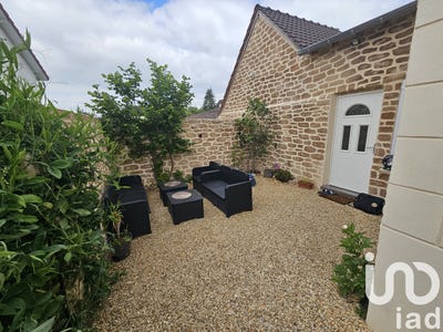 /international/fr/montmirail-ardennes-310099559897/