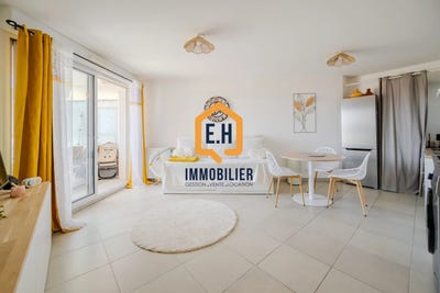 /international/fr/toulon-charente-310108376739/