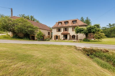 /international/fr/la-chapelle-aux-saints-limousin-310107578792/