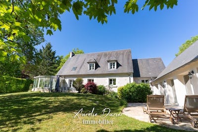 /international/fr/rochecorbon-centre-val-de-loire-310108046481/