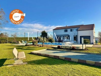 /international/fr/fontenay-le-comte-pays-de-la-loire-120096083686/?lang=zh-tw