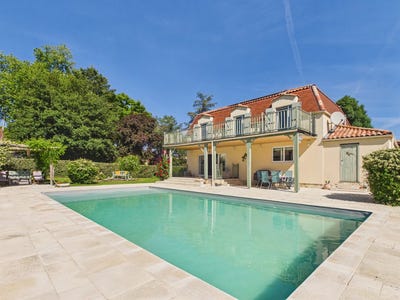 /international/fr/monbazillac-aquitaine-310108650806/
