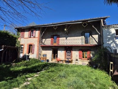 /international/fr/loubens-midi-pyrenees-310107011884/