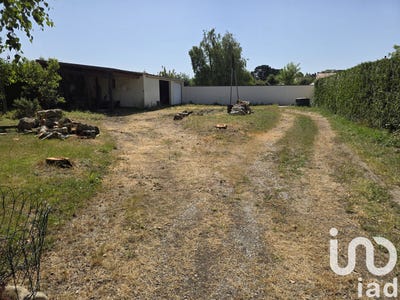 /international/fr/divatte-sur-loire-pays-de-la-loire-310095807351/