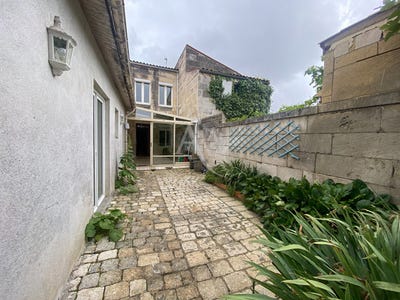 /international/fr/rochefort-franche-comte-310110312370/