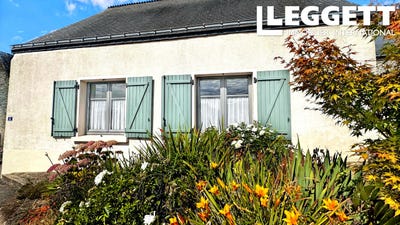 /international/fr/guillac-brittany-310109566914/