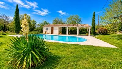 /international/fr/saillac-midi-pyrenees-310109023339/?lang=id