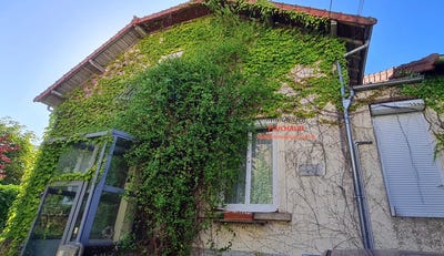 /international/fr/paray-le-monial-burgundy-120095814345/