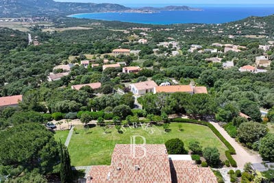 /international/fr/lumio-corsica-310100610492/