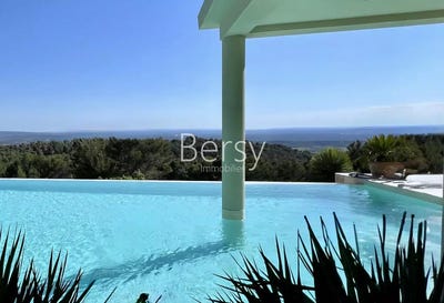 /international/fr/le-barroux-provence-alpes-cote-d-azur-310100495560/