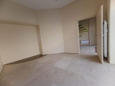/international/fr/st-pons-de-thomieres-languedoc-roussillon-310103221907/