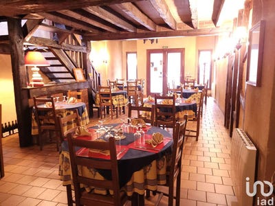 /international/fr/montval-sur-loir-pays-de-la-loire-310102231317/