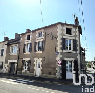 /international/fr/montmorillon-charente-310108419307/