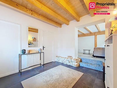 /international/fr/185-rue-de-la-citadelle-collonges-provence-alpes-cote-d-azur-310110031836/