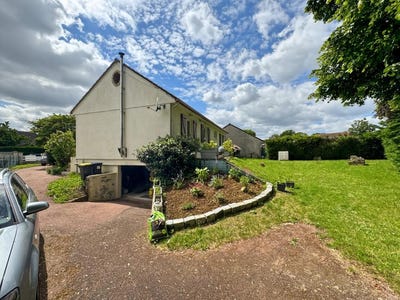 /international/fr/lachapelle-saint-pierre-picardie-310108000625/