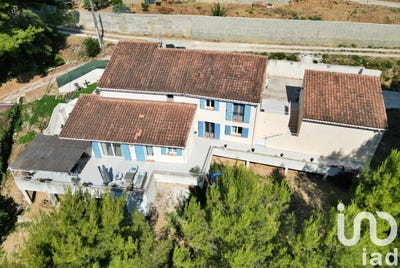/international/fr/le-revest-les-eaux-provence-alpes-cote-d-azur-310101336733/