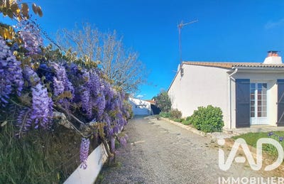 /international/fr/la-ferriere-pays-de-la-loire-310105537321/