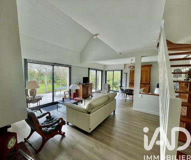 /international/fr/noyal-muzillac-brittany-310106966614/