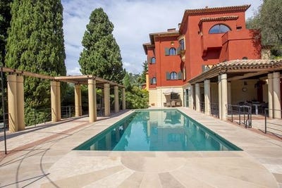 /international/fr/menton-provence-alpes-cote-d-azur-310110261968/