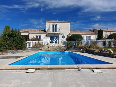 /international/fr/clermont-dessous-aquitaine-310119358400/