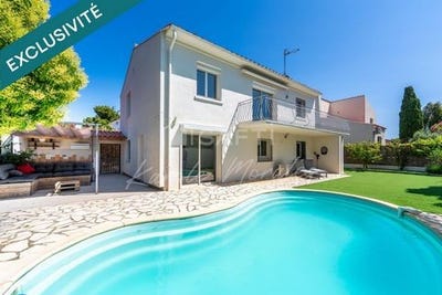 /international/fr/saint-cyprien-languedoc-roussillon-310100299633/