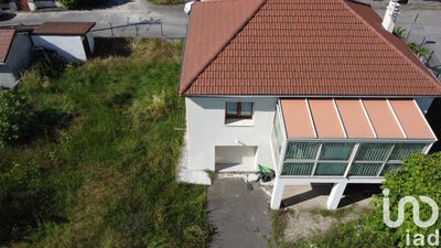 /international/fr/roussillon-burgundy-310099943057/