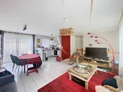 /international/fr/angers-pays-de-la-loire-310107942804/