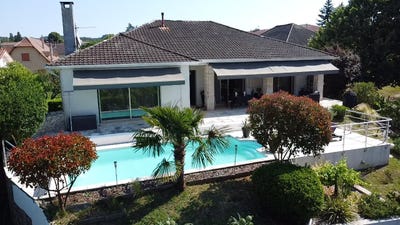 /international/fr/figeac-midi-pyrenees-310108453306/