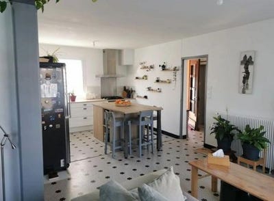 /international/fr/ambares-et-lagrave-aquitaine-310108842364/