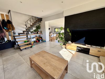 /international/fr/ucel-rhone-310099056358/