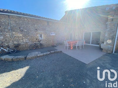 /international/fr/saint-martin-de-saint-maixent-charente-310100487629/?lang=en
