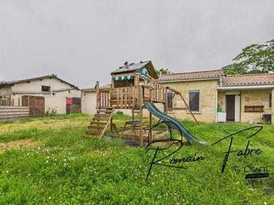 /international/fr/porcheres-aquitaine-310100042030/
