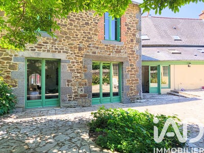 /international/fr/hede-bazouges-brittany-310108420694/