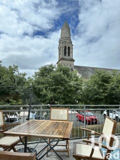 /international/fr/la-rochelle-franche-comte-310100696912/