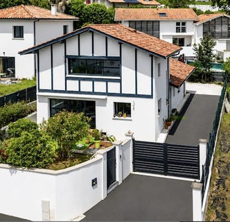/international/fr/anglet-aquitaine-310108454604/