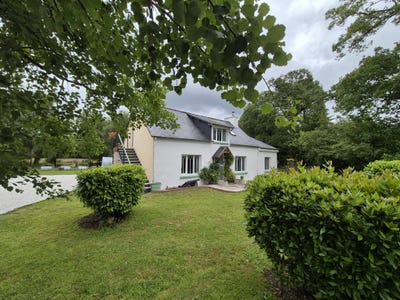 /international/fr/saint-aignan-brittany-310109044189/