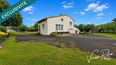 /international/fr/saint-savinien-charente-310108136709/