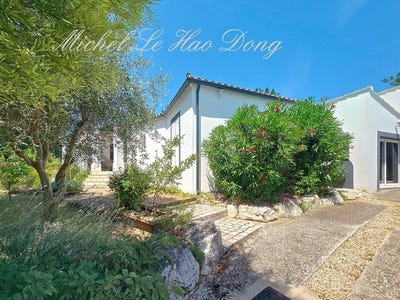 /international/fr/montpezat-languedoc-roussillon-310100961443/