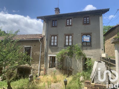 /international/fr/marsac-en-livradois-auvergne-310098102814/
