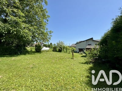 /international/fr/briquenay-ardennes-310108778260/