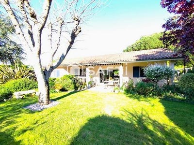 /international/fr/pompignac-aquitaine-310099227606/?lang=zh-tw