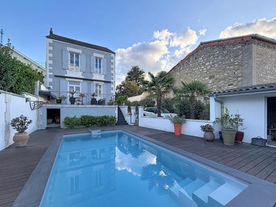 /international/fr/angouleme-charente-310120013758/