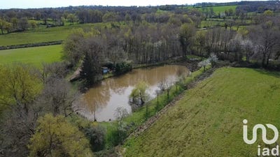 /international/fr/vesdun-centre-val-de-loire-310100014364/