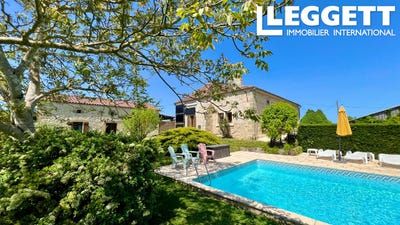 /international/fr/lauzun-aquitaine-310106402887/
