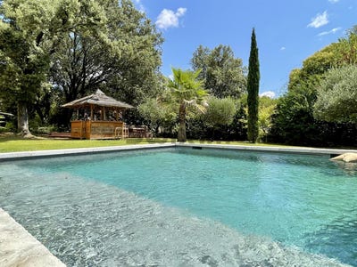 /international/fr/saint-jean-du-pin-languedoc-roussillon-310102045006/