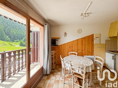 /international/fr/le-biot-la-basse-normandie-310096441495/