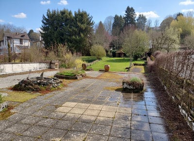 /international/fr/aurillac-auvergne-310109130189/