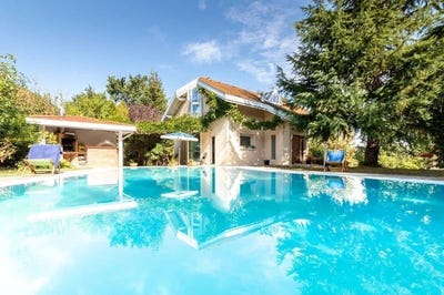 /international/fr/saint-julien-en-genevois-rhone-310100906184/