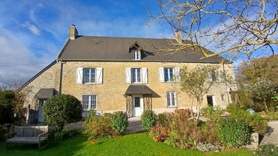 /international/fr/carentan-la-basse-normandie-310110007722/